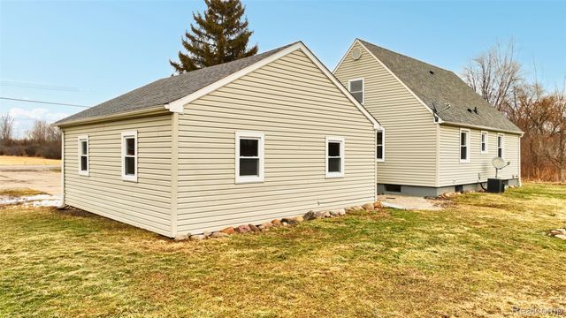 4469 W Coldwater Road, Mt. Morris Township, MI 48504