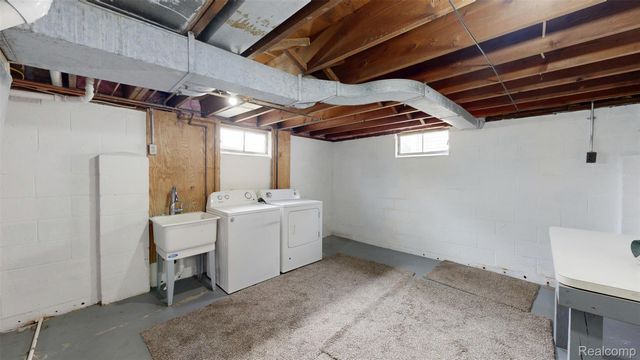 4469 W Coldwater Road, Mt. Morris Township, MI 48504