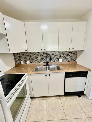 129 Mansfield D 129, Boca Raton, FL 33434