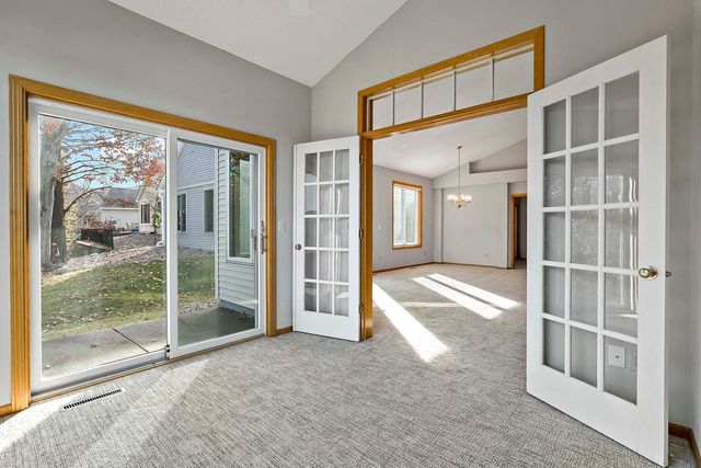 8916 Coffman Path, Inver Grove Heights, MN 55076