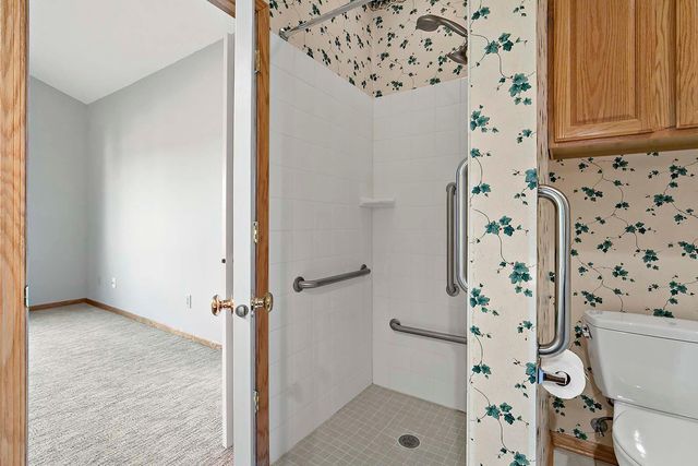 8916 Coffman Path, Inver Grove Heights, MN 55076