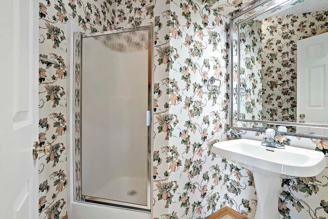 8916 Coffman Path, Inver Grove Heights, MN 55076