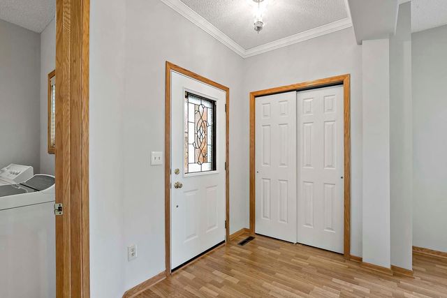 8916 Coffman Path, Inver Grove Heights, MN 55076