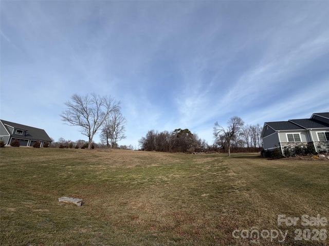 0000 Majestic Ridge Road, Mills River, NC 28759