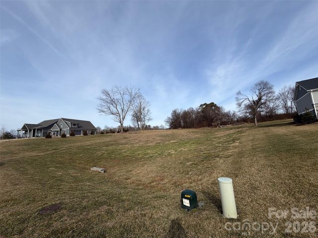 0000 Majestic Ridge Road, Mills River, NC 28759