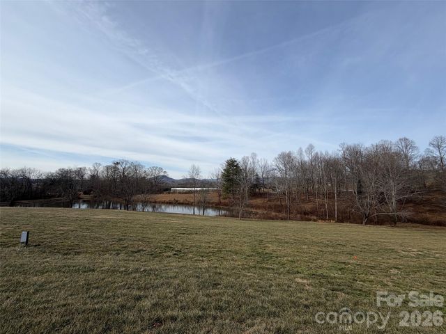 0000 Majestic Ridge Road, Mills River, NC 28759