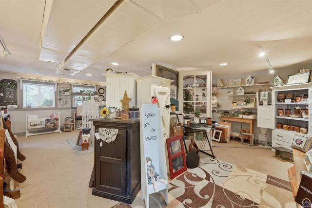 12542 266th Rd, Holton, KS 66436