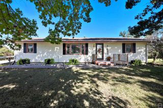12542 266th Rd, Holton, KS 66436