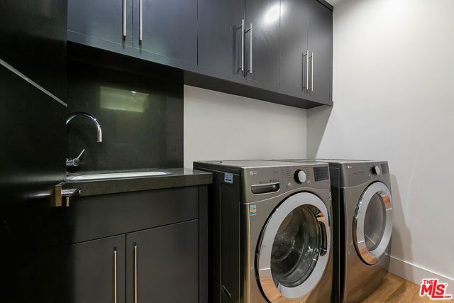 419 N Edinburgh Avenue, Los Angeles, CA 90048