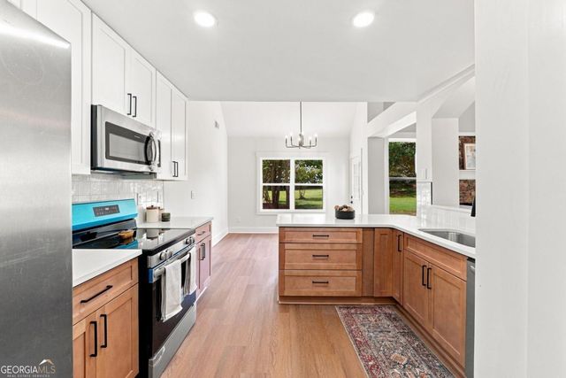 1950 Harvest Way, Loganville, GA 30052