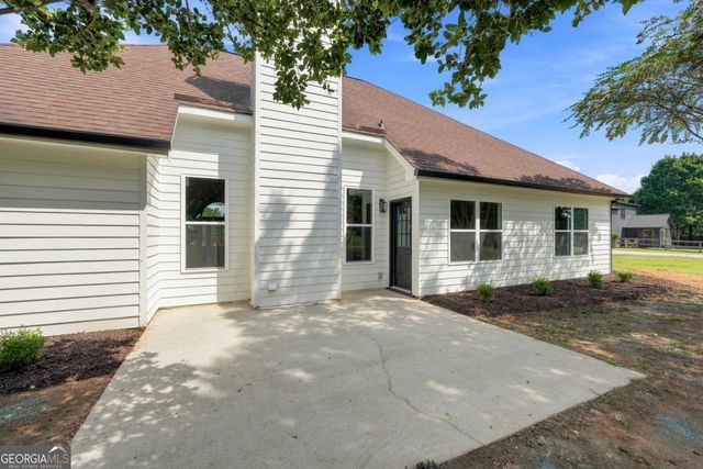 1950 Harvest Way, Loganville, GA 30052