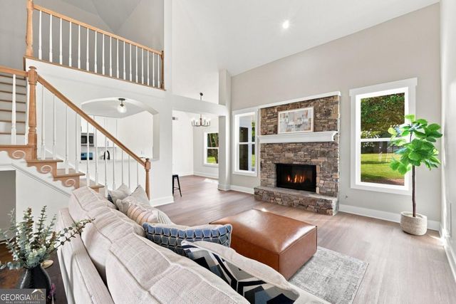 1950 Harvest Way, Loganville, GA 30052
