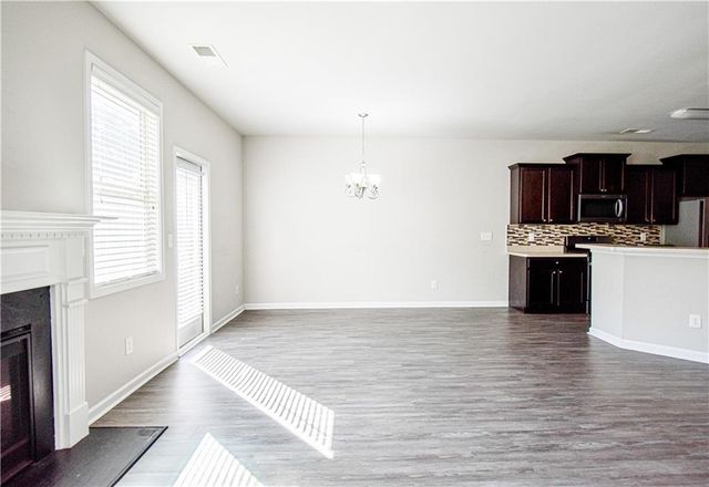 158 Townview Drive, Woodstock, GA 30189