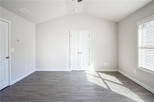 158 Townview Drive, Woodstock, GA 30189