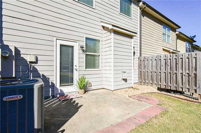 158 Townview Drive, Woodstock, GA 30189