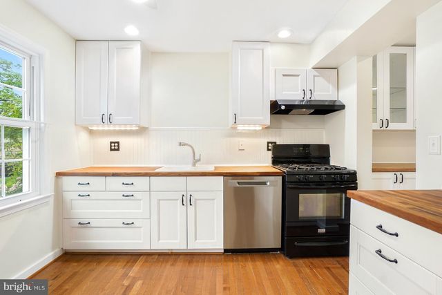 5886 MORNINGBIRD LN, Columbia, MD 21045