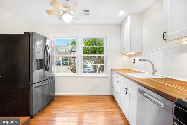 5886 MORNINGBIRD LN, Columbia, MD 21045