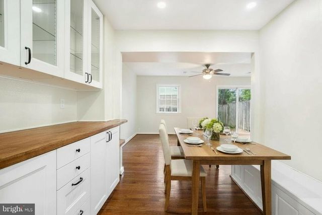 5886 MORNINGBIRD LN, Columbia, MD 21045