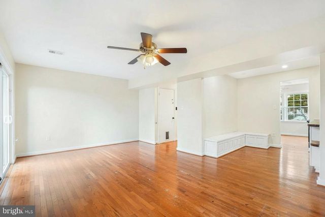 5886 MORNINGBIRD LN, Columbia, MD 21045