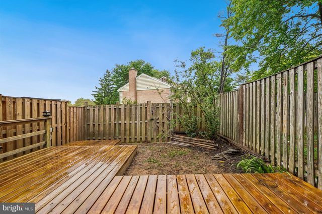 5886 MORNINGBIRD LN, Columbia, MD 21045