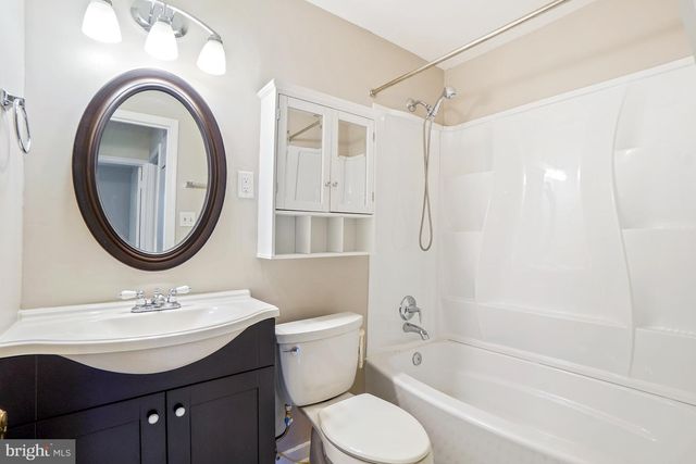5886 MORNINGBIRD LN, Columbia, MD 21045