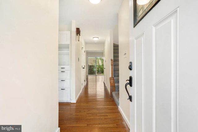 5886 MORNINGBIRD LN, Columbia, MD 21045