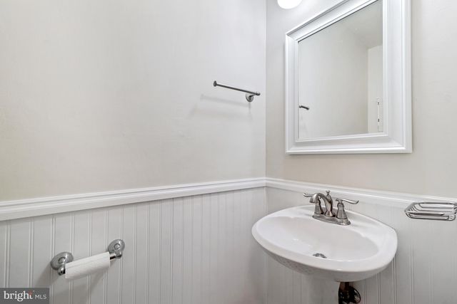 5886 MORNINGBIRD LN, Columbia, MD 21045