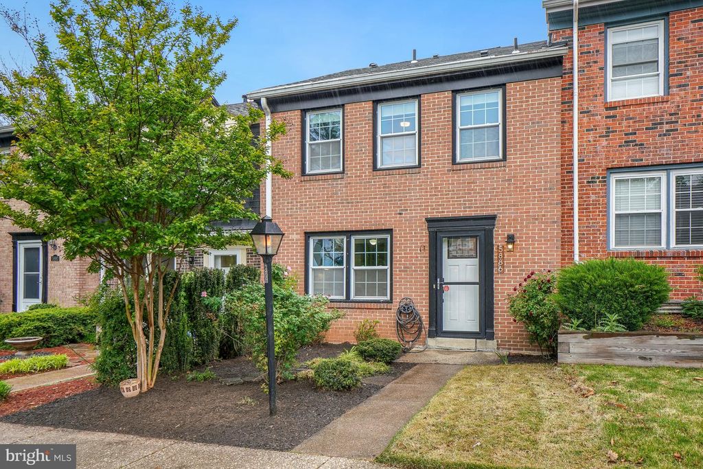5886 MORNINGBIRD LN, Columbia, MD 21045