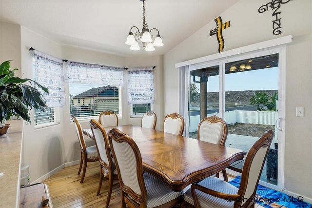 5400 LIZ RANCH RD, Cheyenne, WY 82007