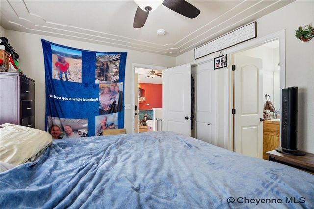 5400 LIZ RANCH RD, Cheyenne, WY 82007