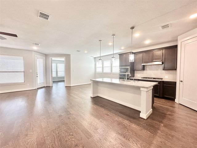 9218 Rocking Plain Lane, Cypress, TX 77433