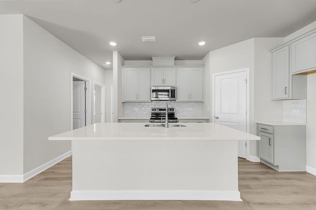 2169 Lavender Bloom Road, Ravenel, SC 29470