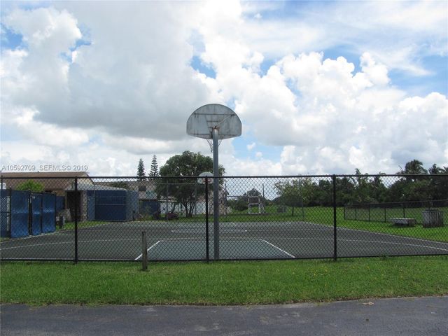 8090 NW 12th Street D, Margate, FL 33063
