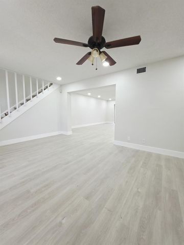 8090 NW 12th Street D, Margate, FL 33063