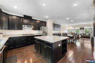 12 Marshall Lane, Wood Ridge, NJ 07075