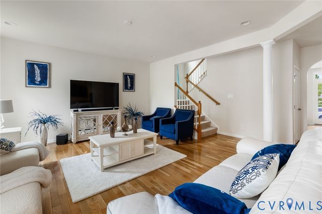 5948 Swift Fox Dr, Moseley, VA 23120