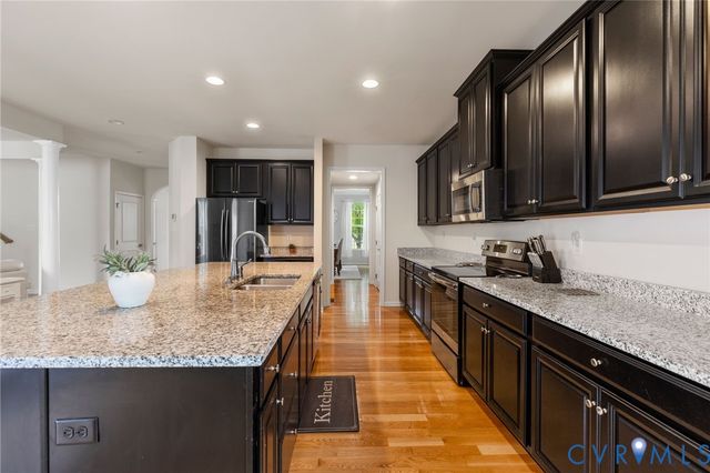 5948 Swift Fox Dr, Moseley, VA 23120
