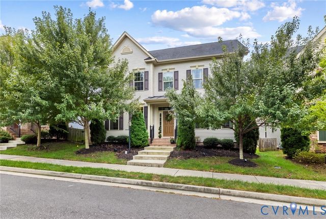 5948 Swift Fox Dr, Moseley, VA 23120