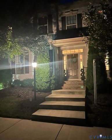 5948 Swift Fox Dr, Moseley, VA 23120