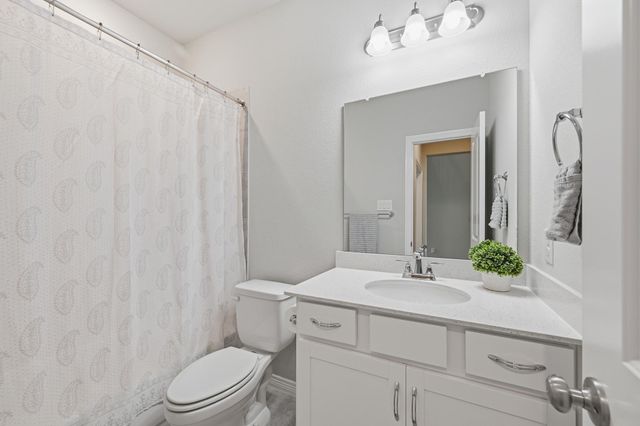 3023 Brisk Autumn Drive, Richmond, TX 77406