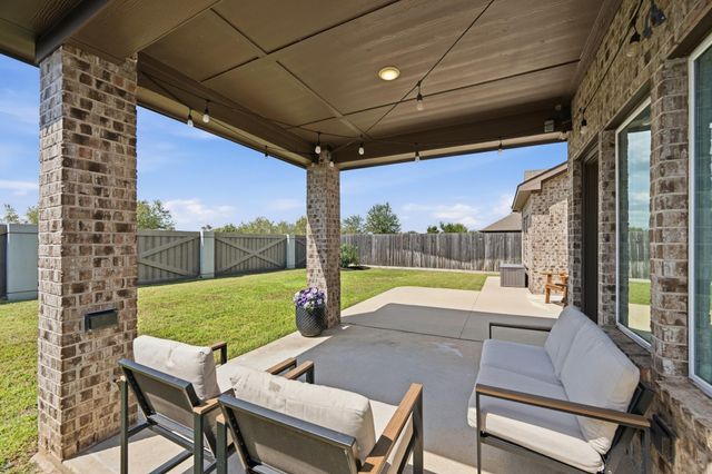 3023 Brisk Autumn Drive, Richmond, TX 77406