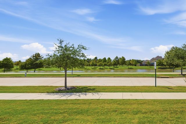 3023 Brisk Autumn Drive, Richmond, TX 77406