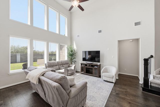 3023 Brisk Autumn Drive, Richmond, TX 77406