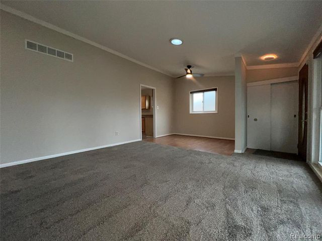 32028 Maine Street, Livonia, MI 48150