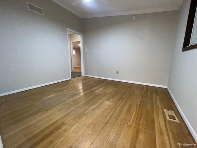 32028 Maine Street, Livonia, MI 48150