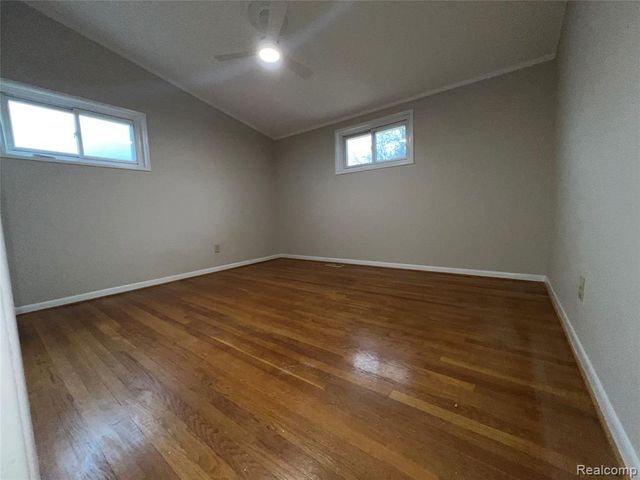 32028 Maine Street, Livonia, MI 48150