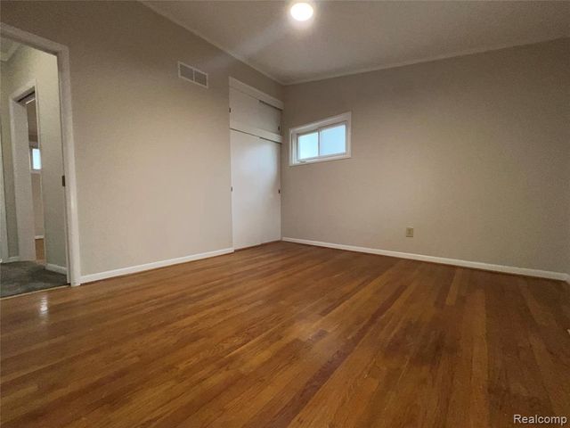 32028 Maine Street, Livonia, MI 48150