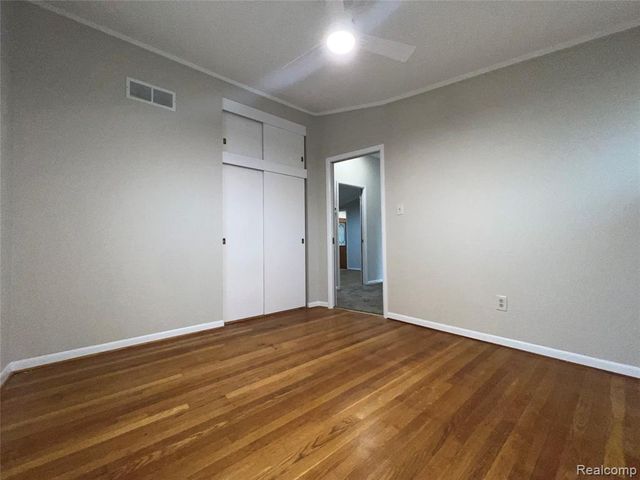 32028 Maine Street, Livonia, MI 48150