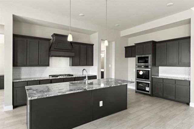 967 Richard Pittmon Drive, Desoto, TX 75115
