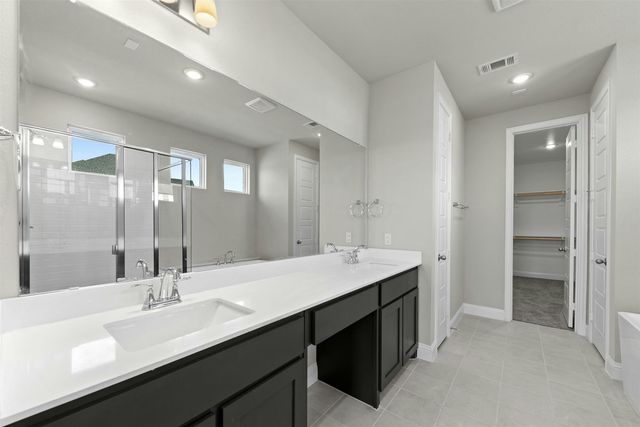 967 Richard Pittmon Drive, Desoto, TX 75115